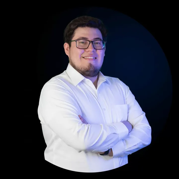 Lic. Bryan López, Tech Architect