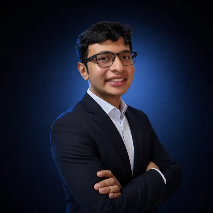 Lic. Luis Sánchez, Brand Manager